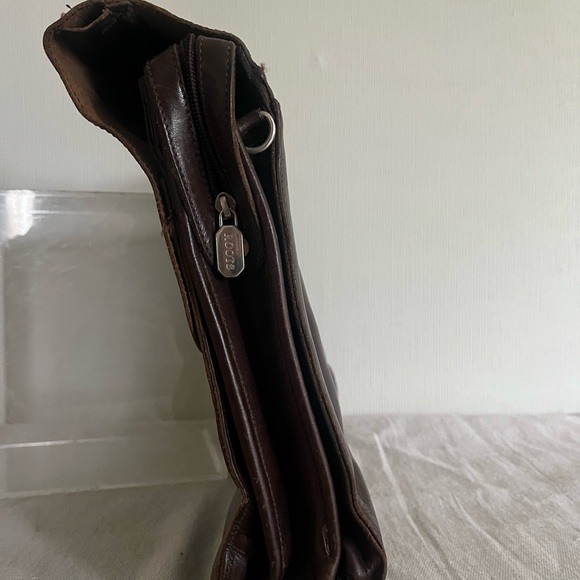 Vintage Roots Leather Chestnut Laptop Brief Bag - Picture 5 of 10